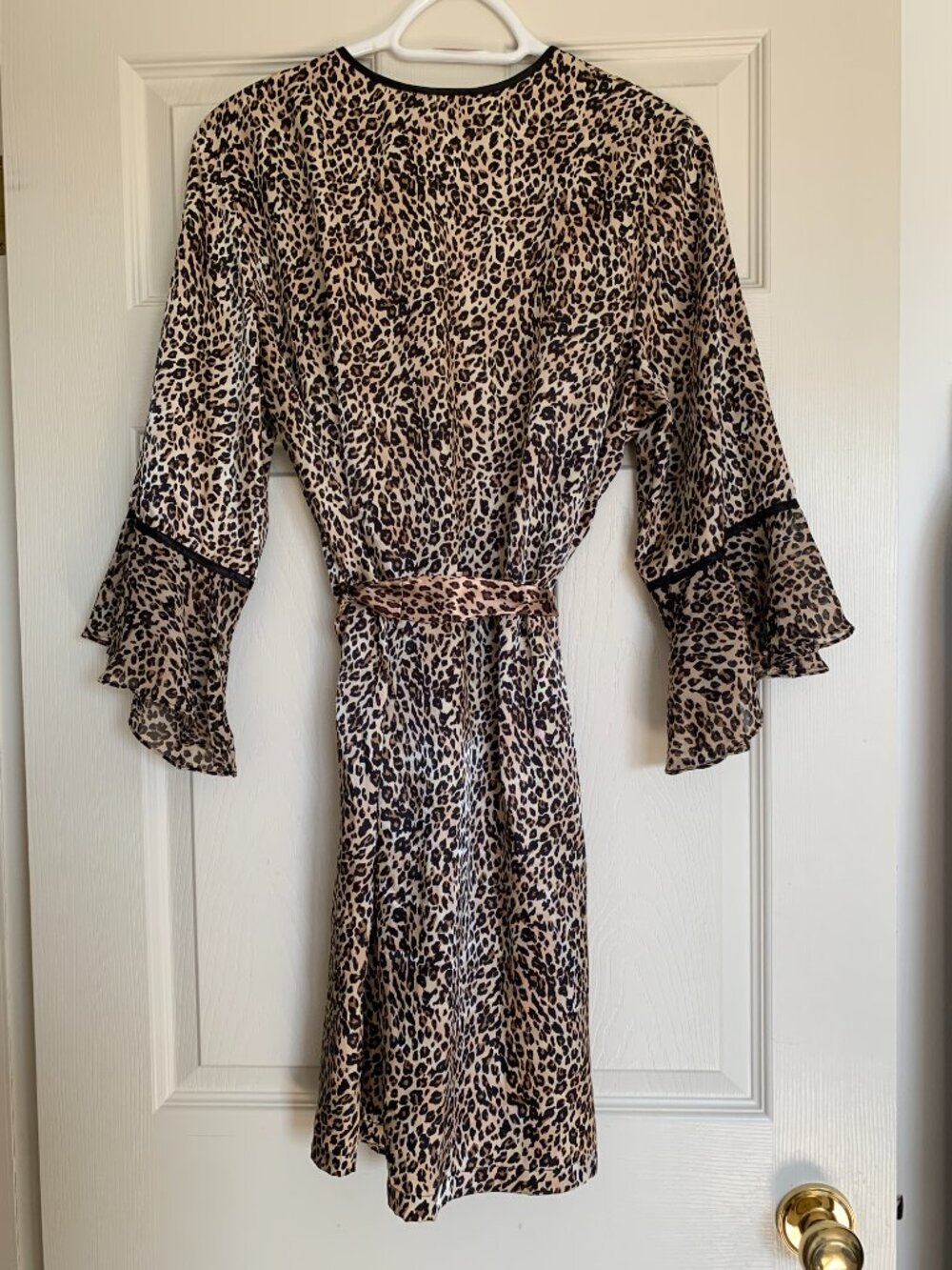 Silky Leopard Print Robe by George - Picture 4 of 6